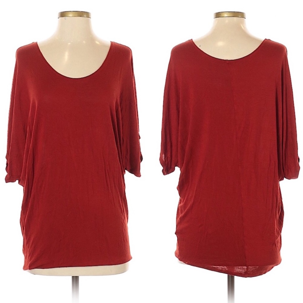 4/$15 💗 LYSS LOO Size S Oversized Blood Orange Top